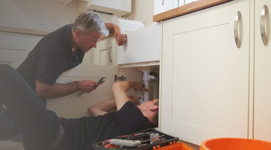 Professional burst pipe repair services in Audubon, IA